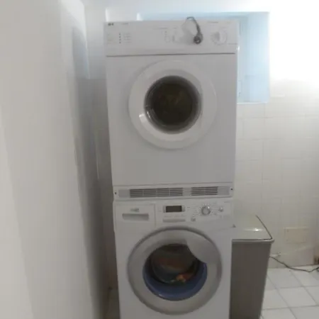 Semesterbostad Townhouse 800 Meters From The Thermal Baths Rochefort (Charente-Maritime)